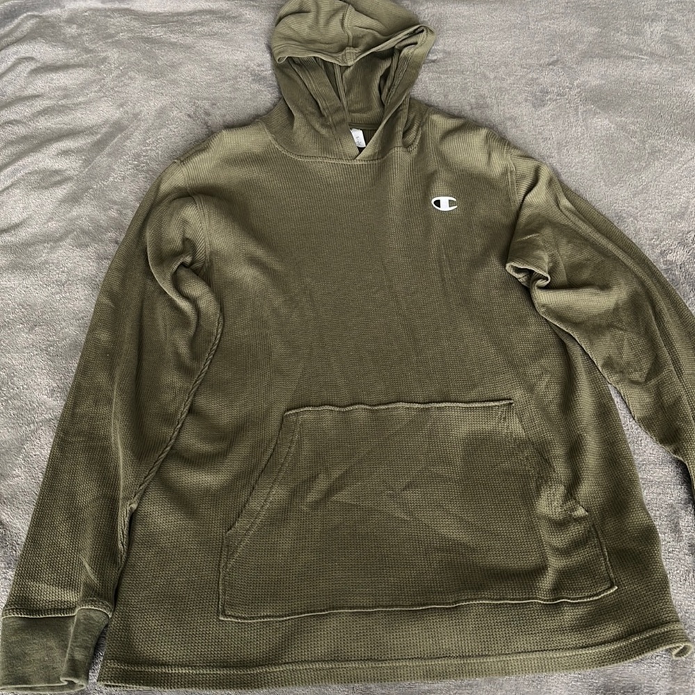 Mens Champion Sweatshirt.